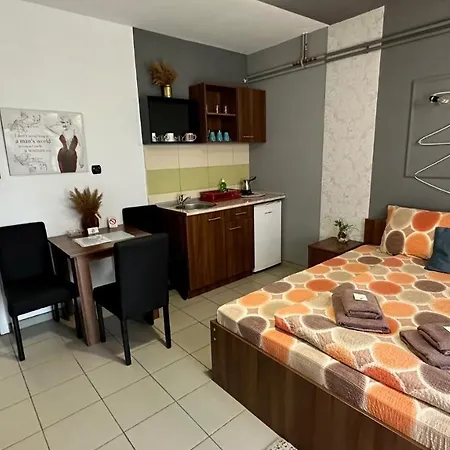 Aparthotel Vortex
